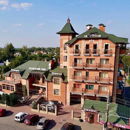 Golden Lion Hotel Boryspilʼ Exterior foto